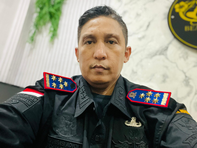 EKSEKUSI LAHAN TENGAH MALAM,TEAM LAW FIRM M FIRDAUS OIWOBO SH & PARTNER TUTUP JALAN MASUK PERUSAHAAN BESAR DITANGERANG